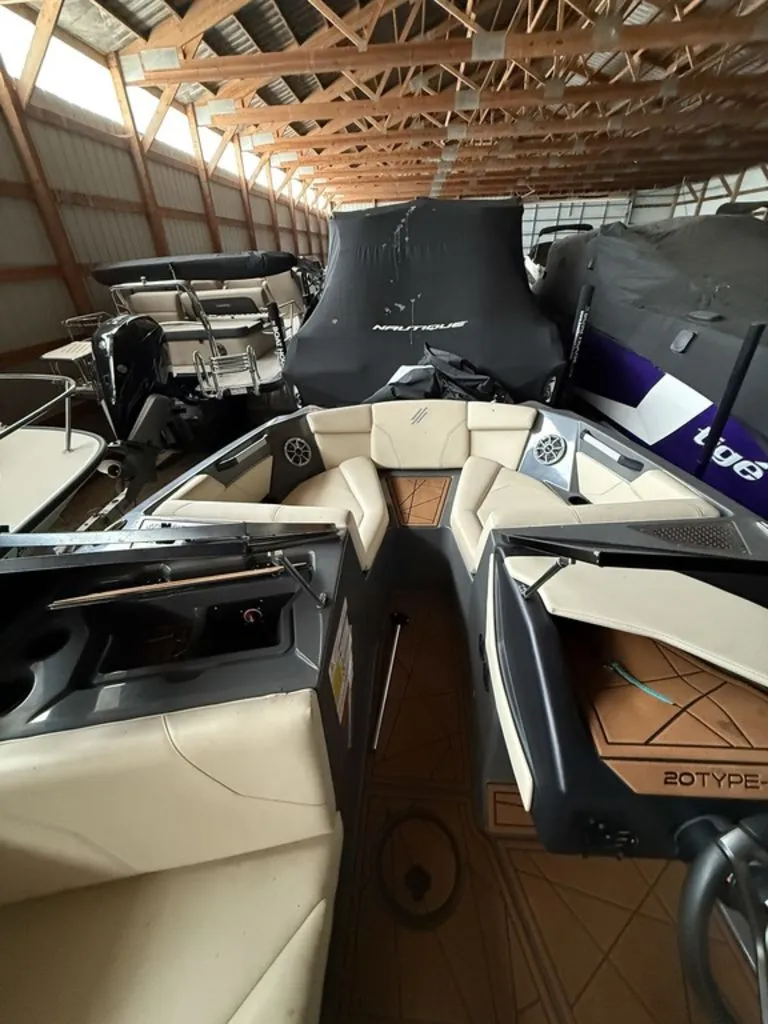 Slide: The Image of ATX 20 TYPE-S 2021 - 4