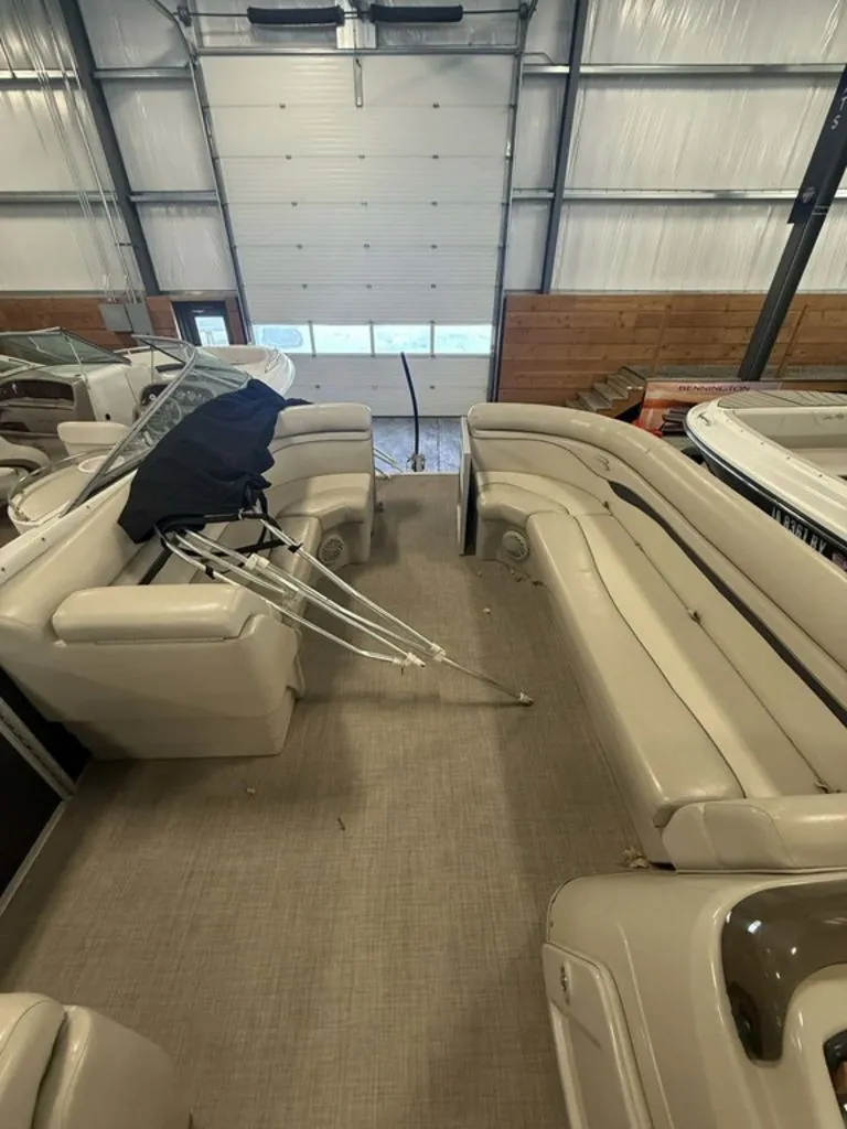 Slide: The Image of Bennington 22 SSLX 2016 - 15