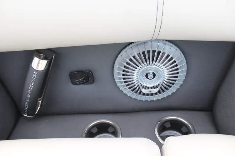 Slide: The Image of Barletta Lusso 23UCA 2026 - 11