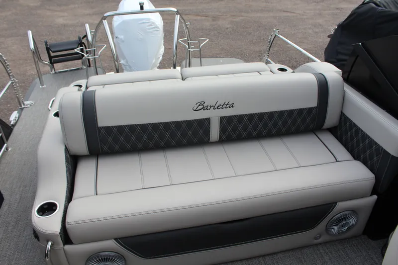 Slide: The Image of Barletta Lusso 23UCA 2026 - 16