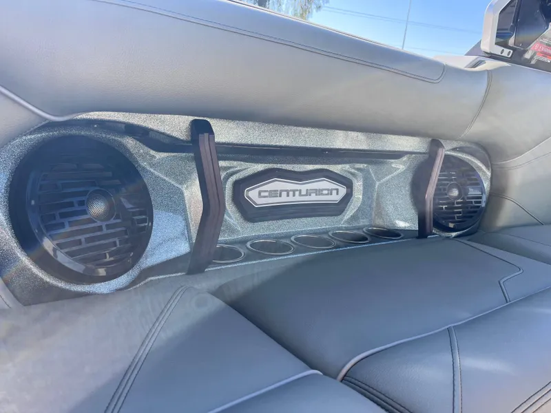 Slide: The Image of Centurion Ri265 2022 - 19