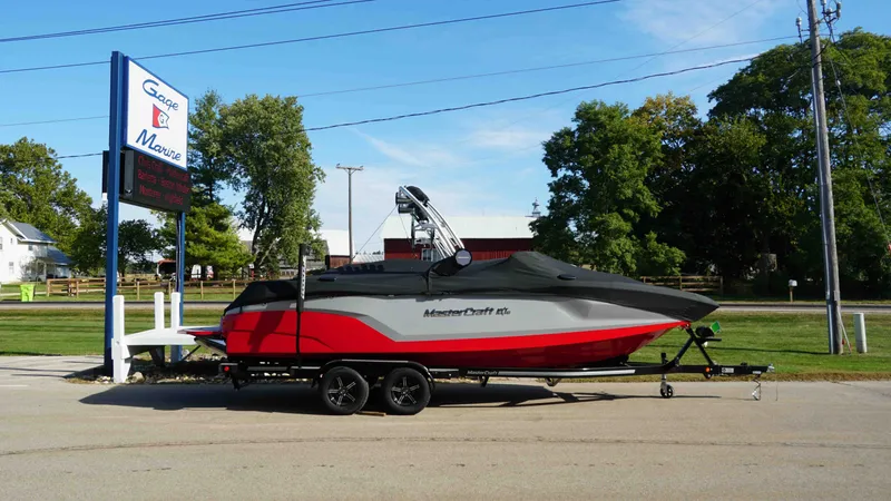 Slide: The Image of MasterCraft NXT24 2023 - 7