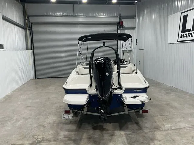 Slide: The Image of Bayliner Element E18 115HP 2022 - 10