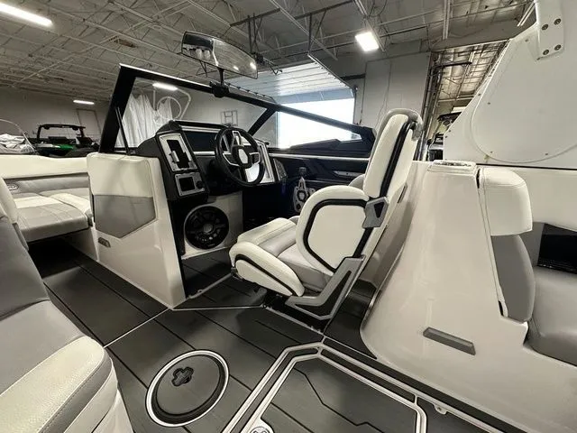 Slide: The Image of Supra SA 450 2021 - 12