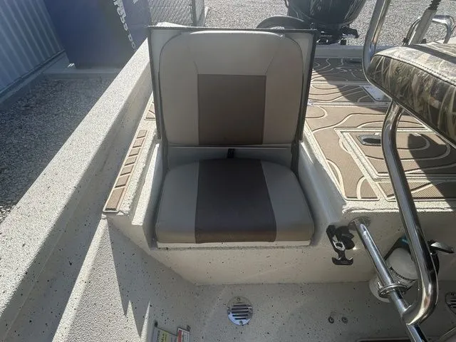 Slide: The Image of Xpress H22B 2022 - 14