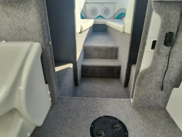 Slide: The Image of Baja 24 Outlaw Open Bow 1997 - 13