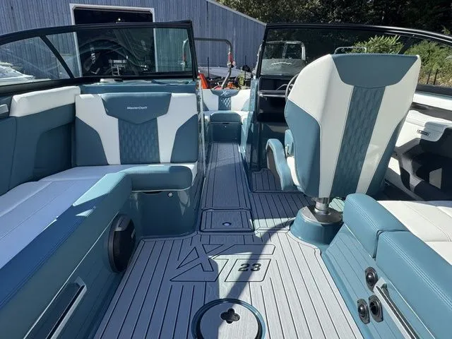 Slide: The Image of MasterCraft XT23 2026 - 16