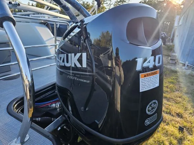 Slide: The Image of Sylvan Mirage 8524 CLZ DH 2026 - 14