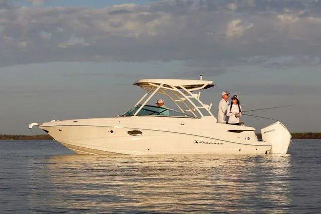 Slide: The Image of Finseeker 240 DC 2024 - 12