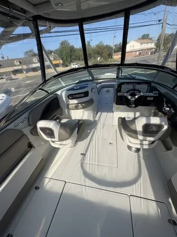 Slide: The Image of Finseeker 240 DC 2024 - 6