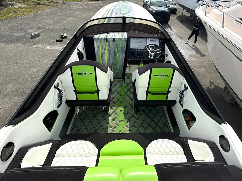 Slide: The Image of Fountain Lightning 2000 - 3