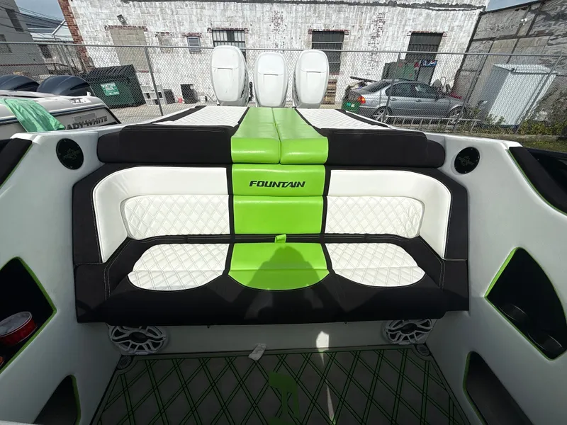 Slide: The Image of Fountain Lightning 2000 - 5