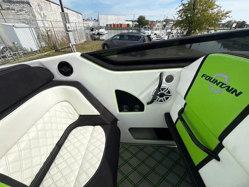 Slide: The Image of Fountain Lightning 2000 - 6