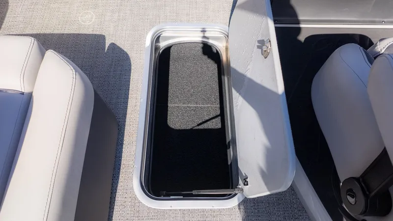 Slide: The Image of Barletta Cabrio 24U 2026 - 16