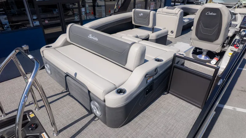 Slide: The Image of Barletta Cabrio 24U 2026 - 7