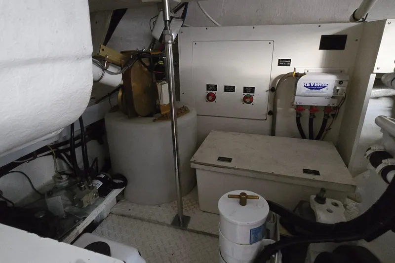 Slide: The Image of Shower area inside 2005 Cruisers Yachts 500 Express, featuring modern fixtures and sleek design. - 54