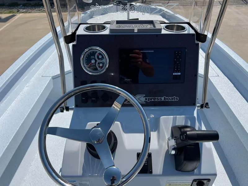 Slide: The Image of Xpress H22B Bay 2026 - 23