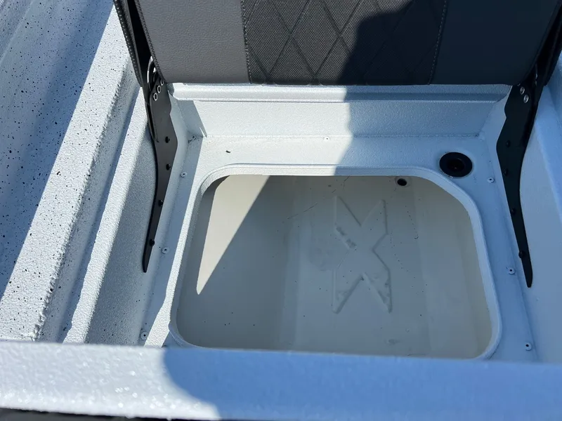 Slide: The Image of Xpress H22B Bay 2026 - 29