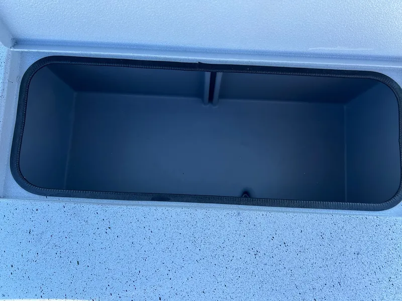 Slide: The Image of Xpress H22B Bay 2026 - 30