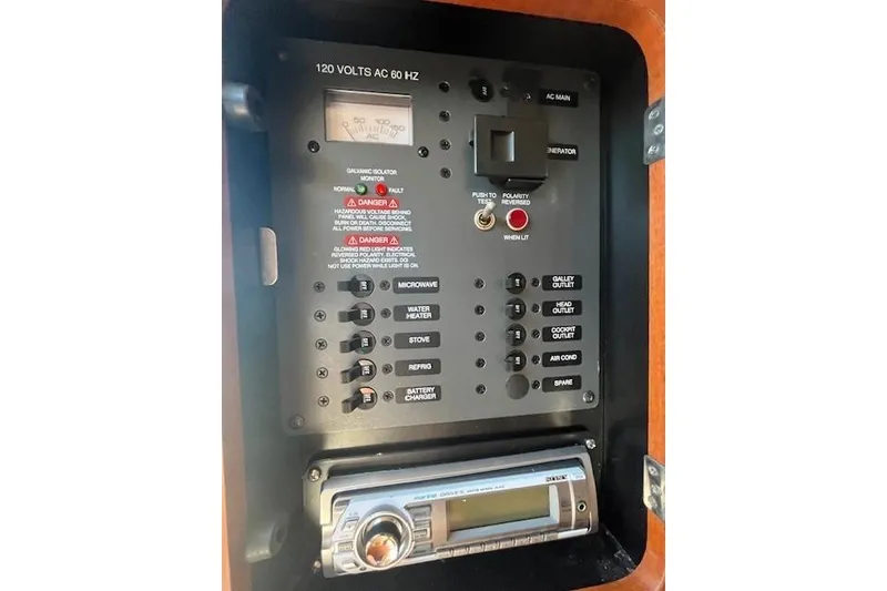 Slide: The Image of Electrical control panel of a 2005 Chaparral 290 Signature boat. - 28