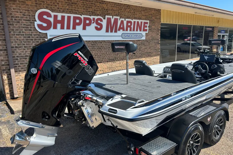 Phoenix Marine Inc 721 ZXL 2026 - Marine Source