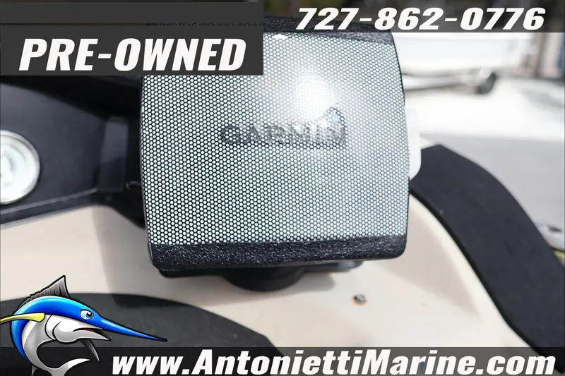 Slide: The Image of Pre-owned 2012 Harris FloteBote Cruiser CX 200 with Garmin device, contact Antonietti Marine. - 11