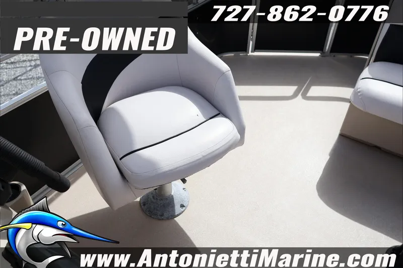 Slide: The Image of Pre-owned 2012 Harris FloteBote Cruiser CX 200 boat interior with seating, contact Antonietti Marine. - 15