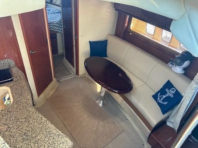 Slide: The Image of Sea Ray 38 Sundancer 2006 - 24