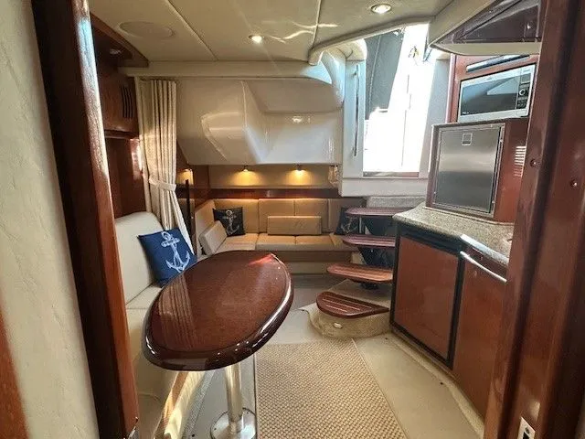 Slide: The Image of Sea Ray 38 Sundancer 2006 - 39