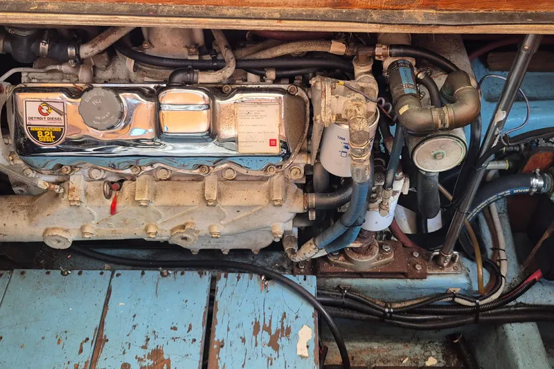 Slide: The Image of Engine compartment of a 1990 Sabreline 36 Fast Trawler with Detroit Diesel 8.2L engine. - 87