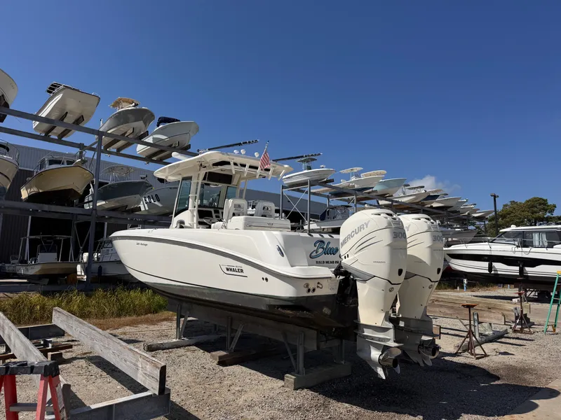 Slide: The Image of Boston Whaler 320 Outrage 2015 - 2