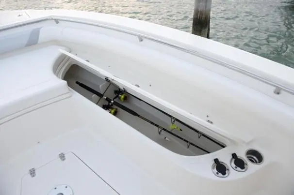 Slide: The Image of Boston Whaler 320 Outrage 2015 - 40