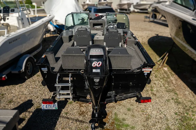 Slide: The Image of Lund 1625 Rebel Xl 2012 - 7