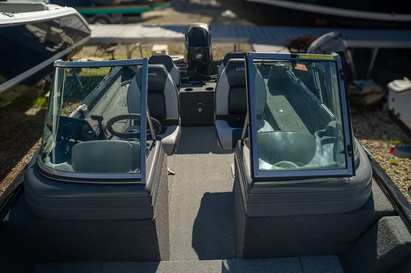 Slide: The Image of Lund 1625 Rebel Xl 2012 - 9