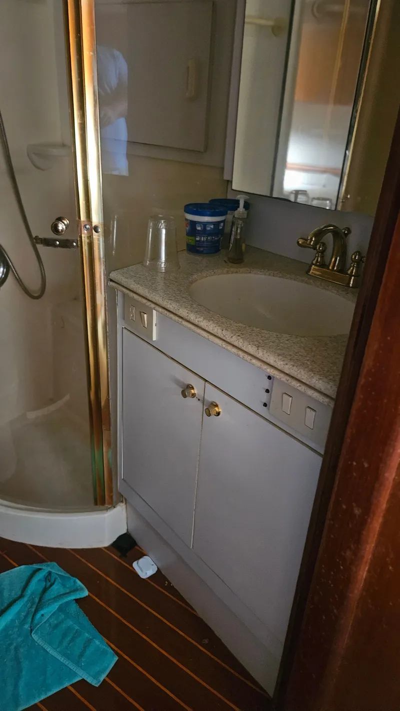 Slide: The Image of Ocean Motor Yacht 1998 - 26