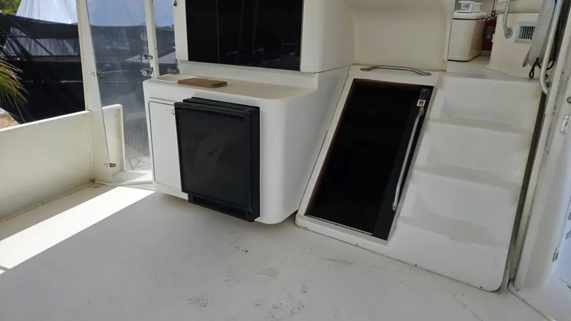 Slide: The Image of Ocean Motor Yacht 1998 - 37