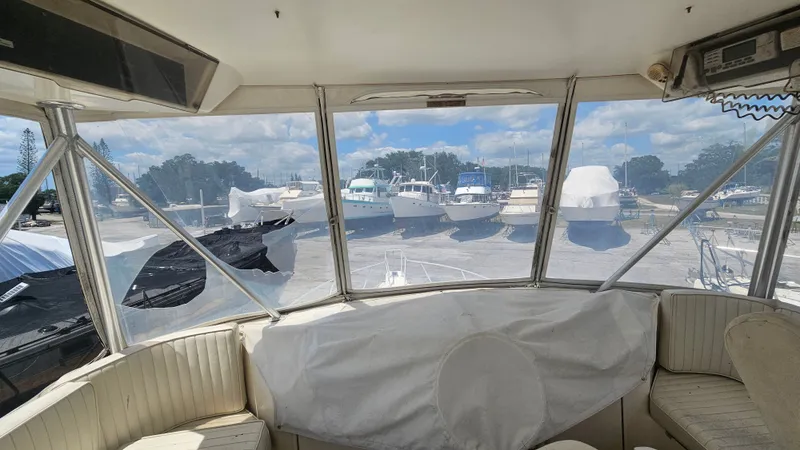 Slide: The Image of Ocean Motor Yacht 1998 - 6