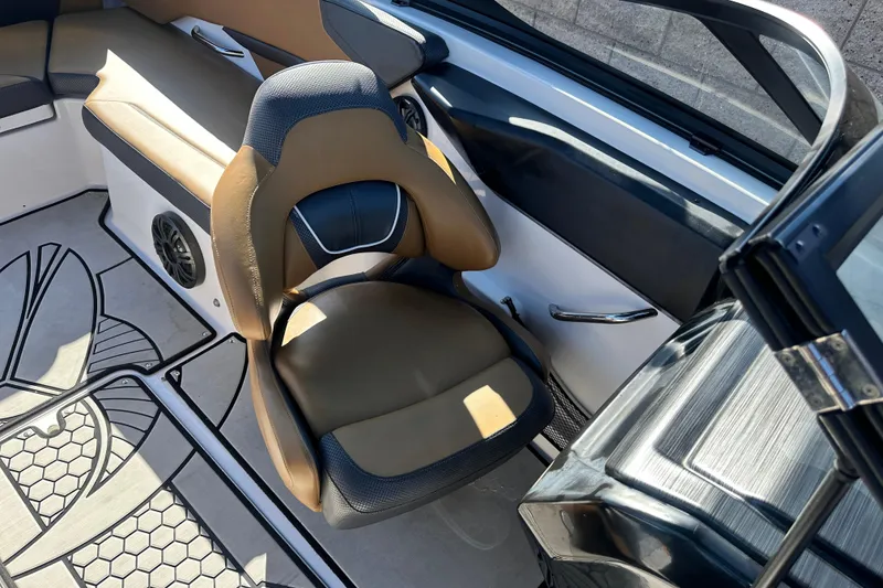 Slide: The Image of 2019 Scarab 215 Wake ID boat interior with stylish seating and modern design. - 17