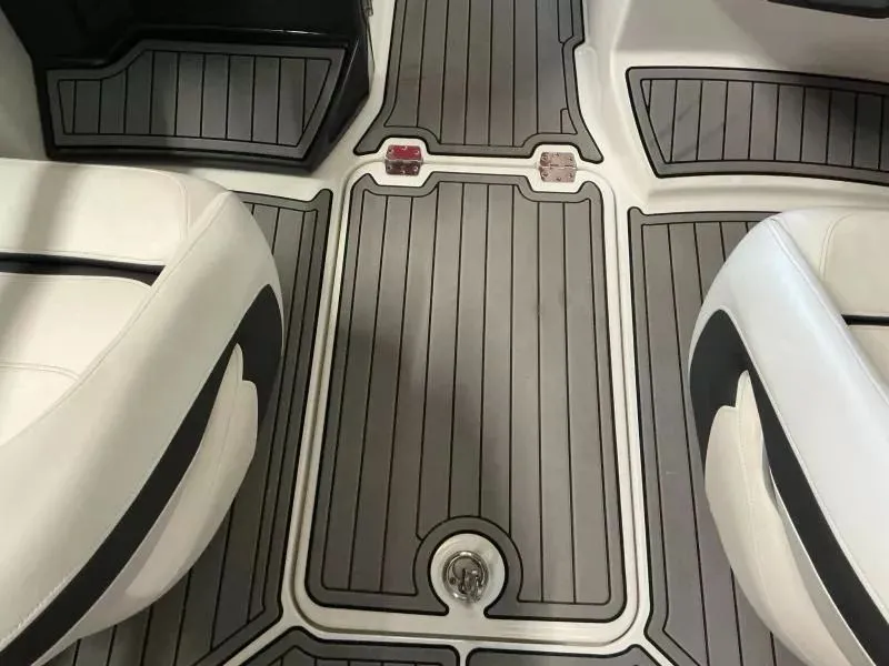 Slide: The Image of Monterey M4 2016 - 14