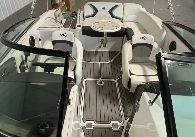 Slide: The Image of Monterey M4 2016 - 16