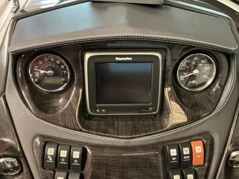 Slide: The Image of Monterey M4 2016 - 21