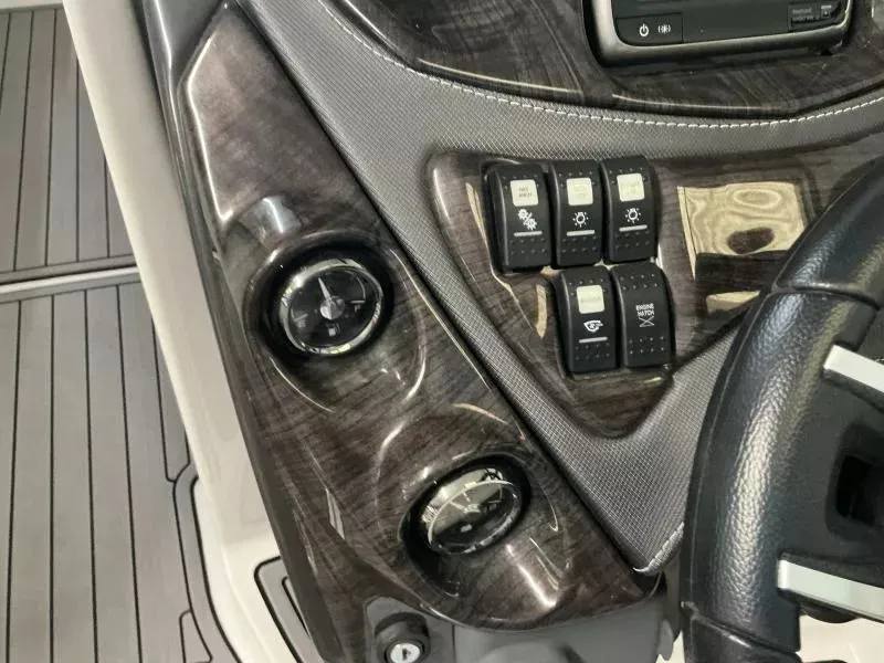 Slide: The Image of Monterey M4 2016 - 22