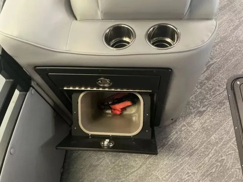 Slide: The Image of JC SWINGBACK 25TT SPORT HTH 2026 - 18