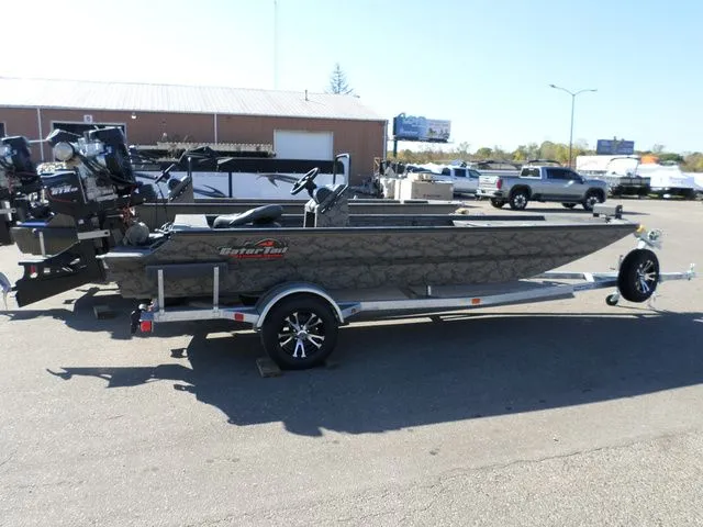 Slide: The Image of Gator-Tail 1860 Extreme CC 2026 - 1