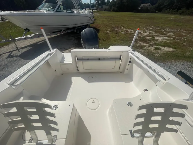 Slide: The Image of Wellcraft 232 Coastal 2006 - 15