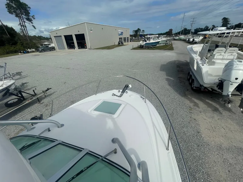 Slide: The Image of Wellcraft 232 Coastal 2006 - 18