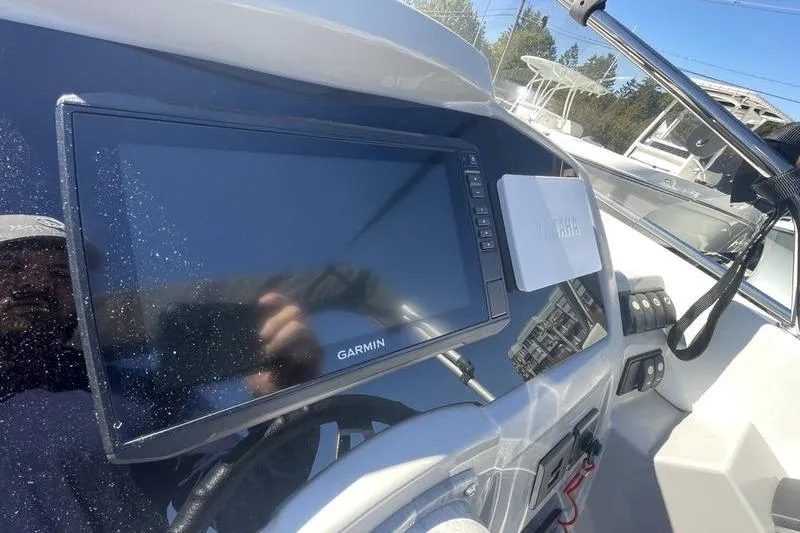 Slide: The Image of Garmin navigation system on 2022 Jeanneau 7.5 Leader boat dashboard. - 15