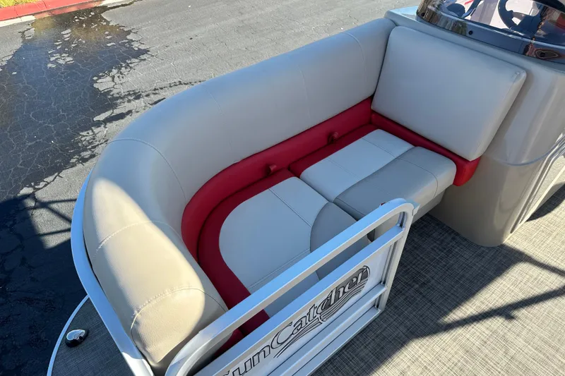 Slide: The Image of 2020 G3 SunCatcher V16 Cruise boat with beige and red seating. - 7