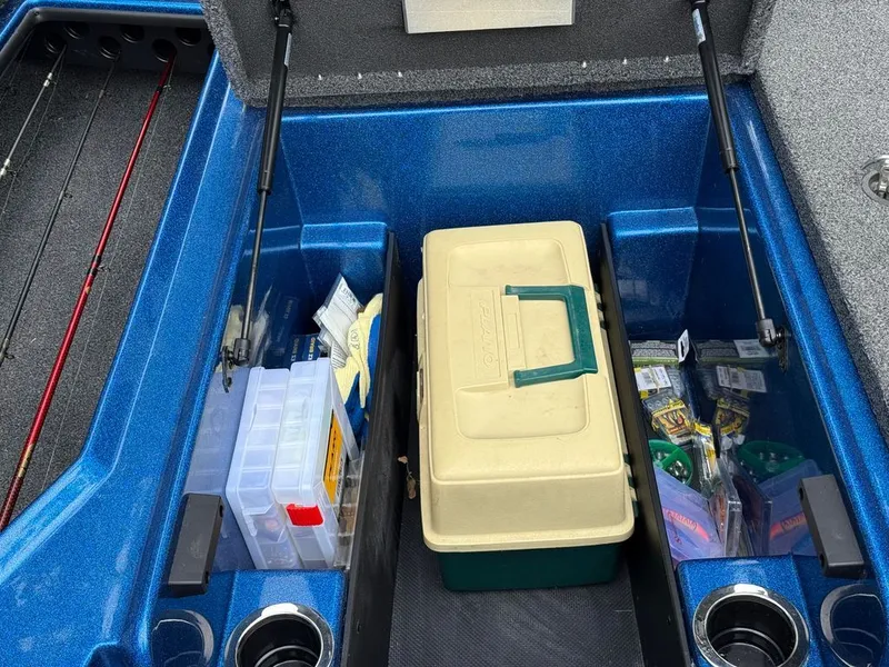 Slide: The Image of Nitro Z18 2019 - 18