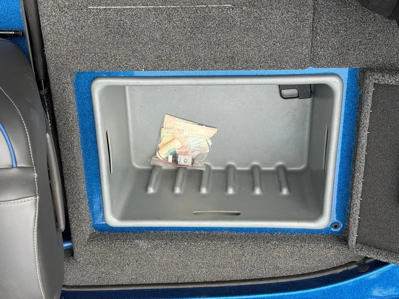 Slide: The Image of Nitro Z18 2019 - 23